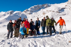 NPL-36997,7000,7002-Posing-before-Thorung-La--Pan-(3)